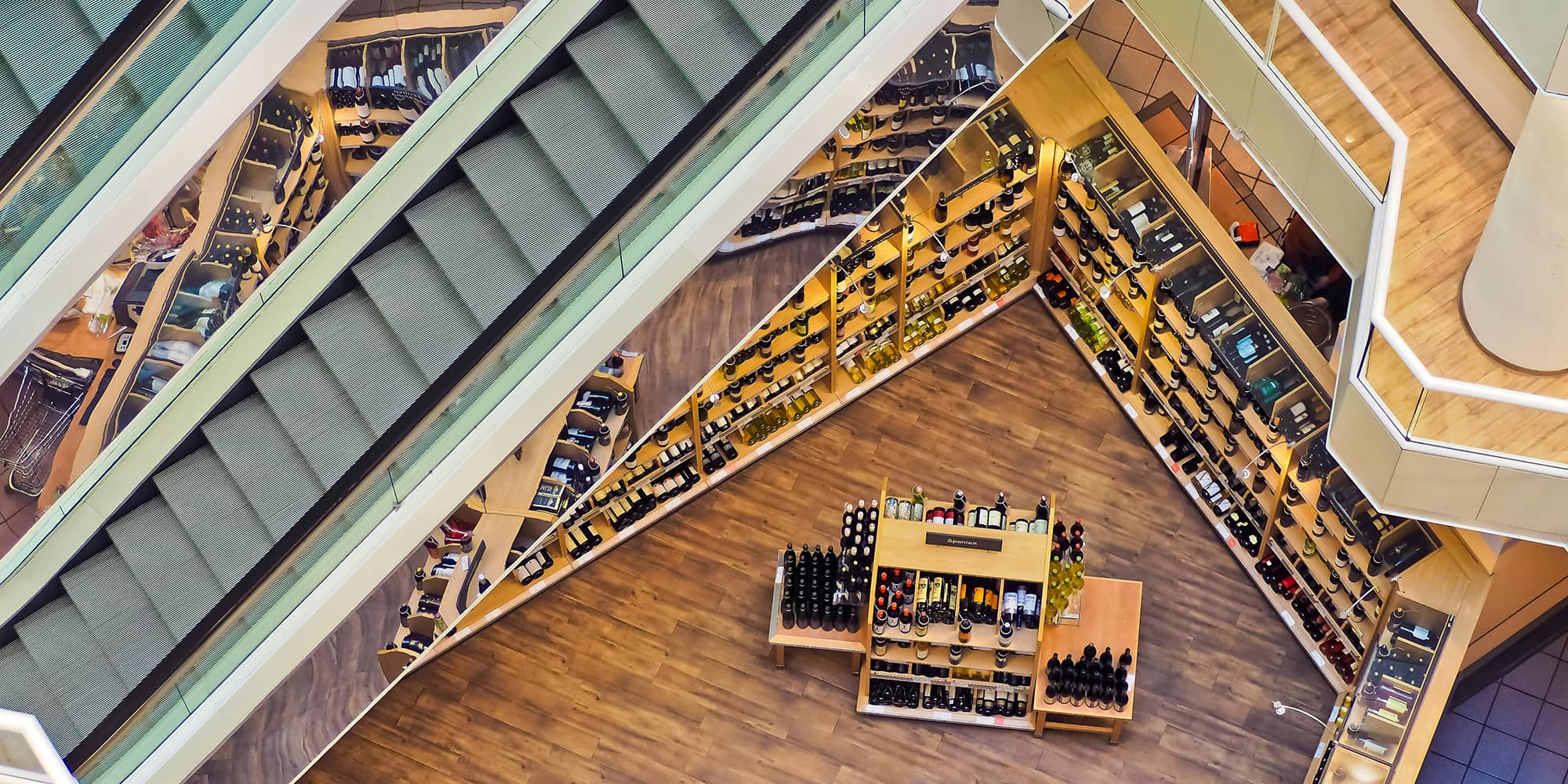 Exploitation commerciale d’un espace de vente encadrée par un contrat d’exploitation